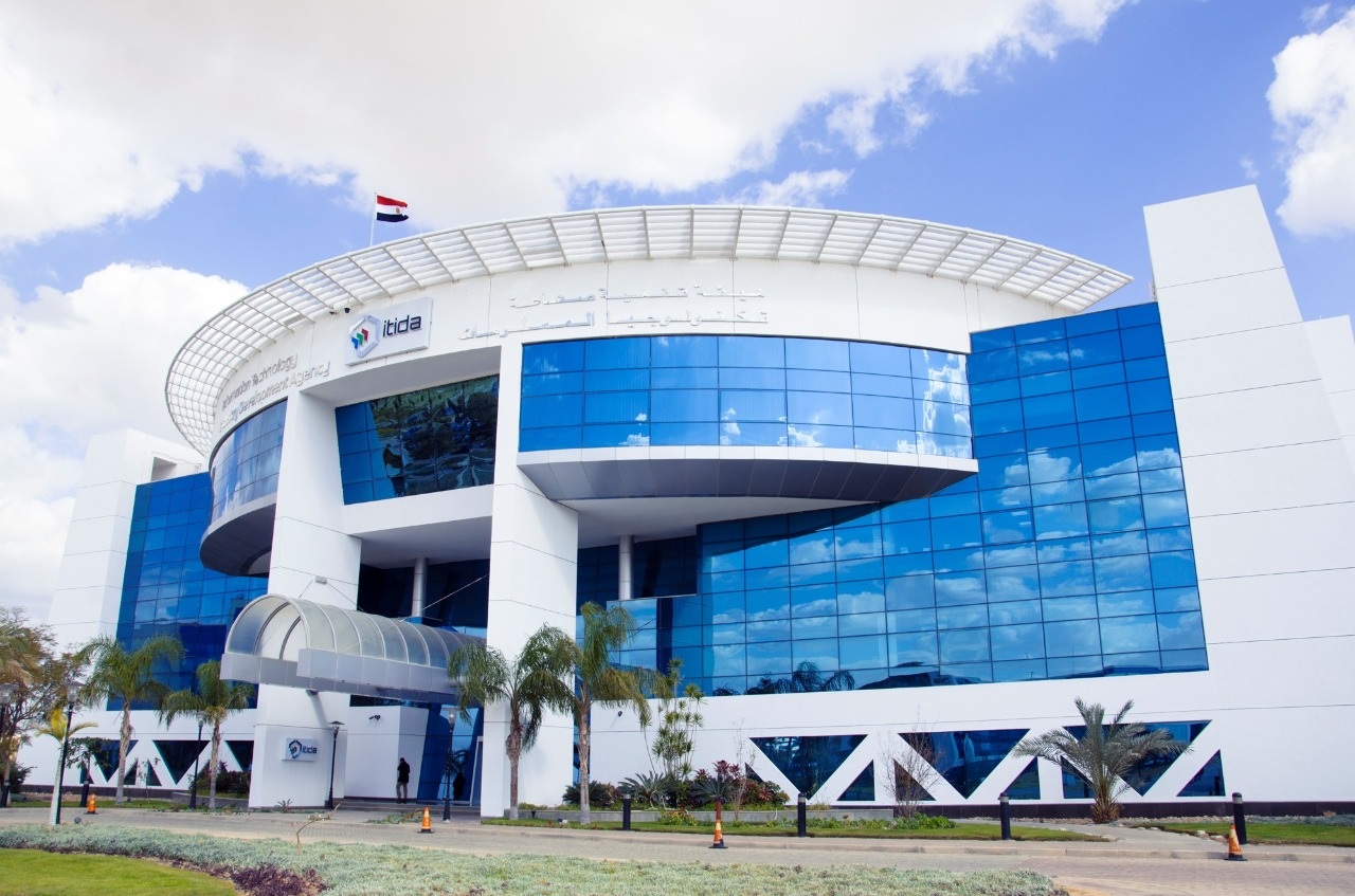 IMG 7409 باب ملتقى التوظيف 2025.. التقى شركات التكنولوجيا الكبرى وابدأ مسارك المهني موقع في الجامعة