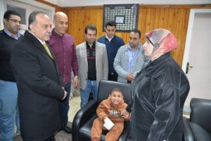 محافظ أسيوط يتابع عن كثب حالة الطفل زياد ويضمن رعايته الطبية والاجتماعية - صور 2 IMG 7678 محافظ أسيوط محافظ أسيوط يتابع عن كثب حالة الطفل زياد ويضمن رعايته الطبية والاجتماعية - صور موقع في الجامعة
