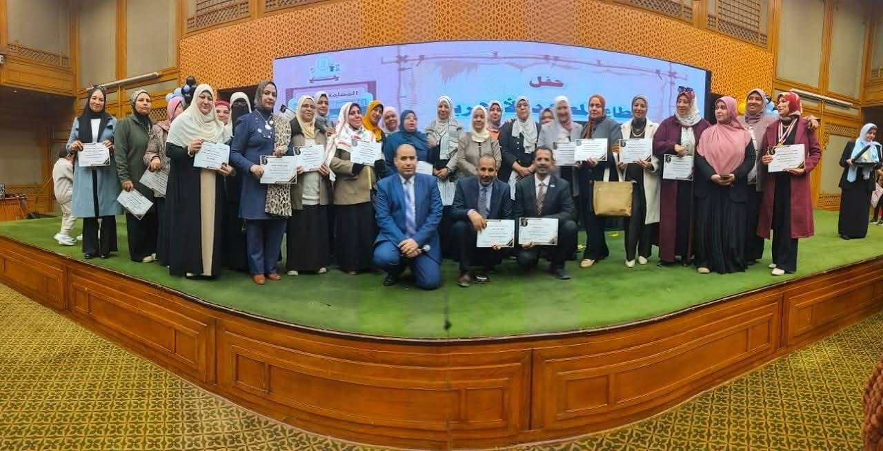 IMG 7820 زيادة سنوات التعليم الإلزامي احتفالية أزهرية لتكريم الفائزين في مسابقتي «المعلمة القدوة» و«الأزهري الصغير» موقع في الجامعة