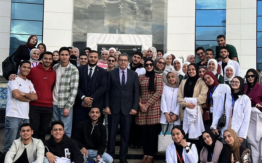 IMG 8048 الريادة جامعة الريادة تنظّم قافلة طبية شاملة لقرية أبو نشابة لدعم الصحة المجتمعية بالمجان موقع في الجامعة