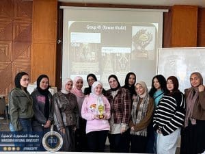 طلاب صيدلة المنصورة الأهلية يبتكرون صيدلية افتراضية للأدوية العشبية لتعزيز التعلم التطبيقي 3 IMG 8076 صيدلة طلاب صيدلة المنصورة الأهلية يبتكرون صيدلية افتراضية للأدوية العشبية لتعزيز التعلم التطبيقي موقع في الجامعة