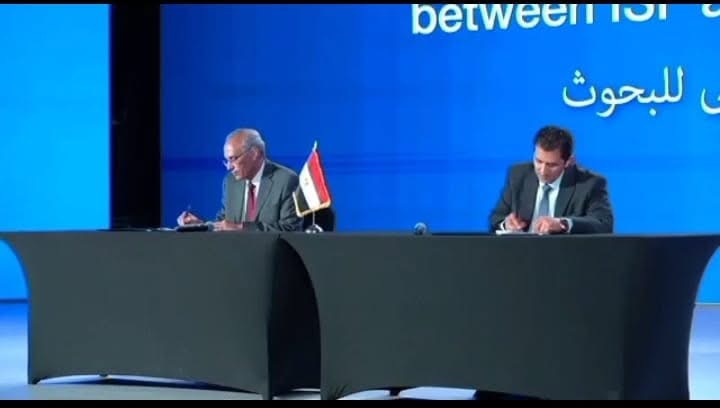 IMG 8325 القومي الصندوق والمركز القومي للبحوث يتعاونان لتعظيم أثر البحث العلمي وتحويله لمشروعات مبتكرة موقع في الجامعة