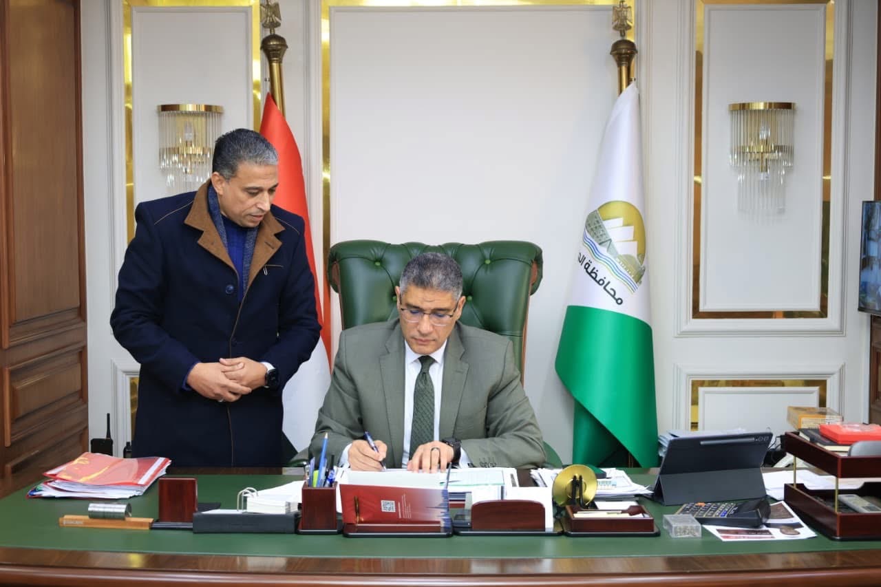 IMG 8473 جامعة قناة السويس محافظ الجيزة يعتمد مواعيد امتحانات الترم الأول ويقرر 19 يناير إجازة رسمية موقع في الجامعة