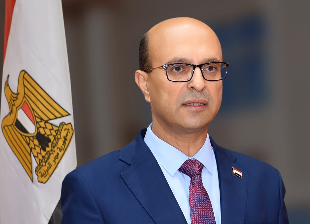 IMG 8491 جامعة أسيوط جامعة أسيوط تنعي الدكتورة إيمان حسين خضر أستاذة طب المخ والأعصاب بالجامعة موقع في الجامعة
