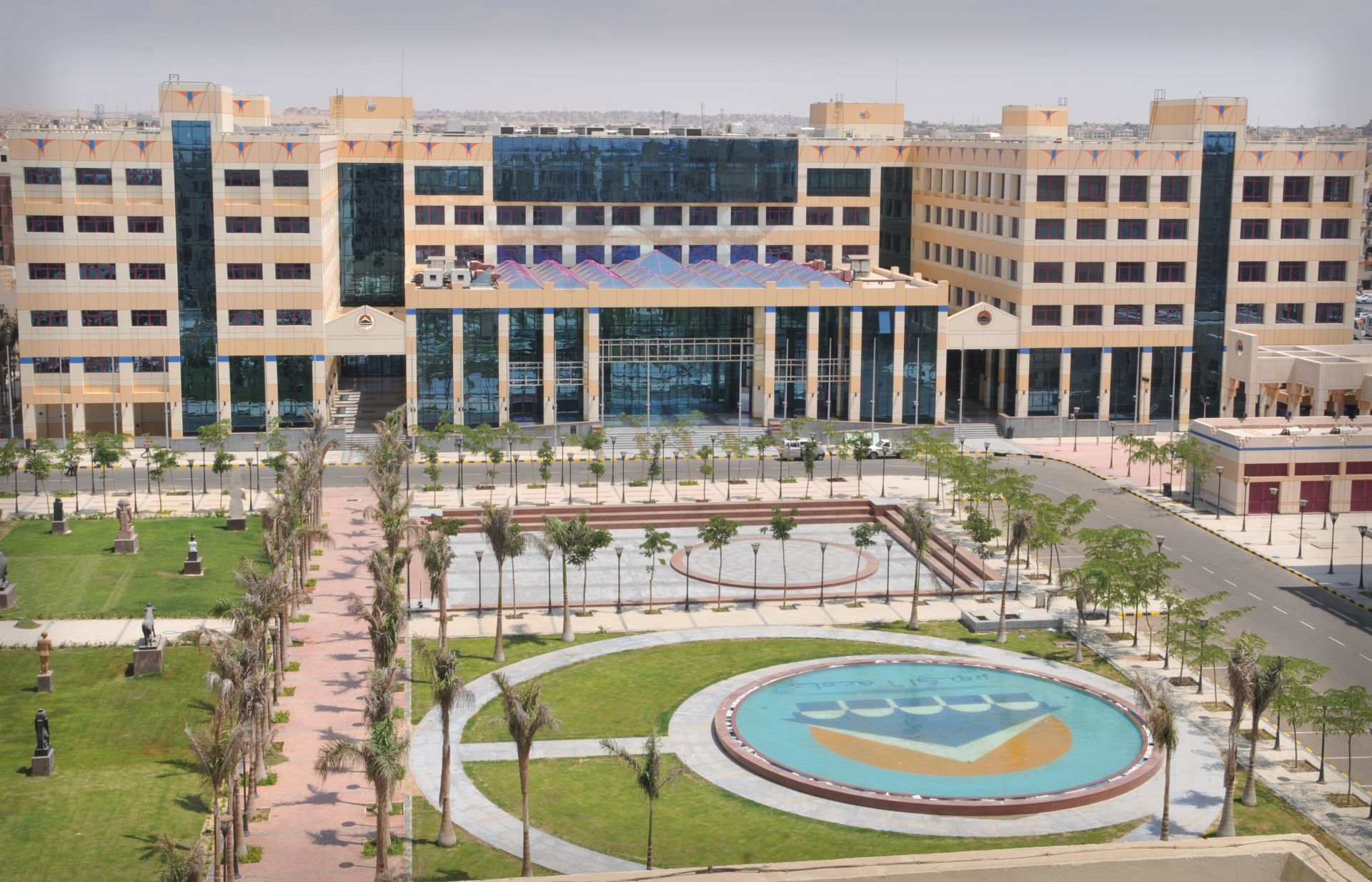 IMG 8891 أكتوبر جامعة 6 أكتوبر تعلن فتح باب التقديم لدراسة الماجستير في تنسيق التيرم الثاني موقع في الجامعة