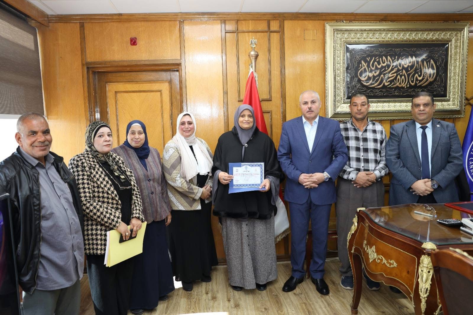 IMG 9458 السويس رئيس جامعة قناة السويس يُكرم الفائزين بجائزة الأداء المتميز لشهر نوفمبر 2025 موقع في الجامعة