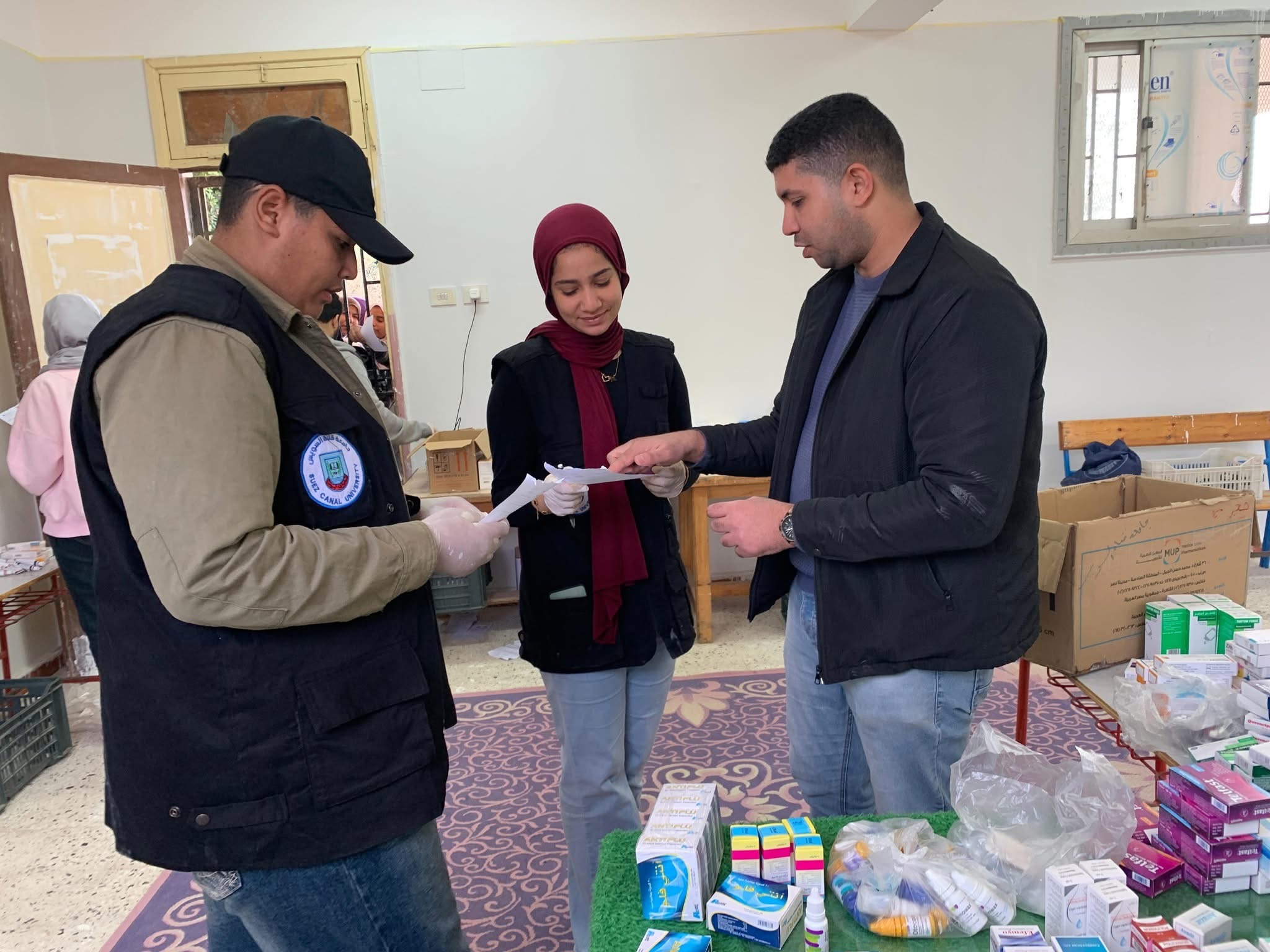 IMG 9500 قناة السويس 546 حالة كشف بشري و525 حالة بيطرية.. قافلة جامعة قناة السويس تصل قرية النصر بالقنطرة غرب موقع في الجامعة