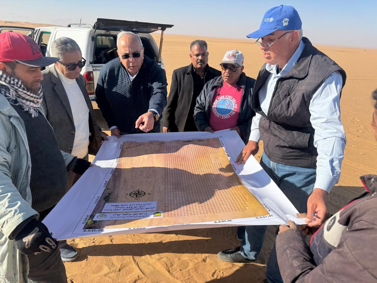 IMG 9663 جامعة عين شمس مبادرة في الجامعة البحثية.. مركز بحوث الصحراء يواصل دراسات تقييم صلاحية الأراضي بمنطقة توشكى موقع في الجامعة