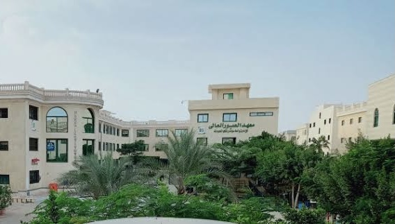 IMG 9867 معهد دليلك للتقديم في معهد العبور العالي للإدارة والحاسبات ونظم المعلومات 2025.. التخصصات والمصروفات موقع في الجامعة