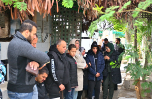 للحفاظ على ذكراه.. سباحو نادى الزهور يزورون قبر زميلهم يوسف في بورسعيد _ صور 2 IMG ٢٠٢٥١٢١٢ ٢٠٥٠٤٦ زهور للحفاظ على ذكراه.. سباحو نادى الزهور يزورون قبر زميلهم يوسف في بورسعيد _ صور موقع في الجامعة