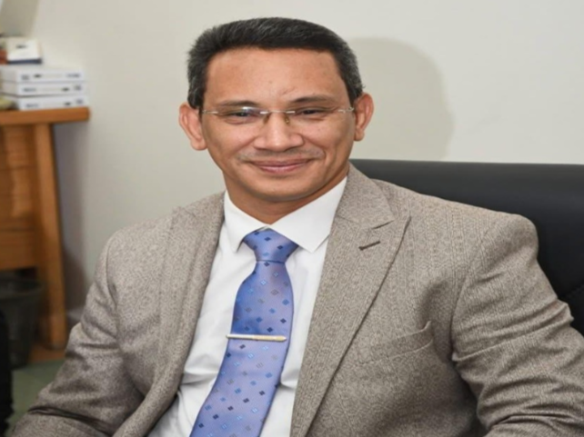 IMG ٢٠٢٥١٢١٩ ١٩٢١٥٤ طلاب كلية الآثار جامعة عين شمس يحققون أول نشر علمي طلاب كلية الآثار جامعة عين شمس يحققون أول نشر علمي في برنامج ترميم وصيانة التراث المعماري موقع في الجامعة