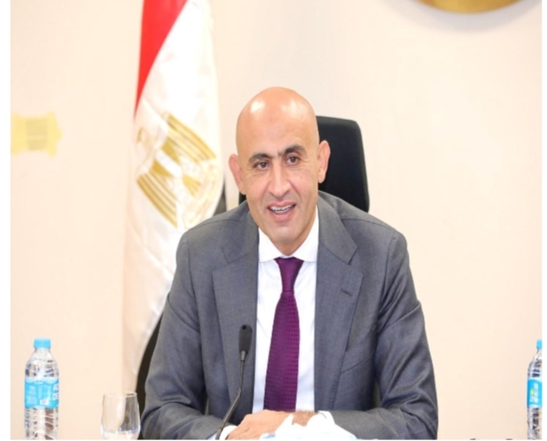 IMG ٢٠٢٥١٢٢٥ ٢٣١٩١٥ مشاورات وزير التعليم: مشاورات متقدمه مع المالية بخصوص تحسين أوضاع الاخصائيين في المدارس موقع في الجامعة