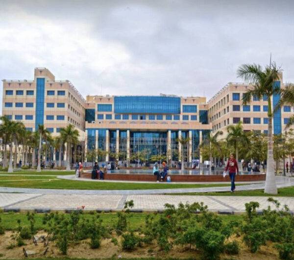 sZVYovgJGZ0yo 4sD7o6IiGonHgvzynX 600x530 1 جامعة 6 أكتوبر تعلن مد فترة سداد المصروفات جامعة 6 أكتوبر تعلن مد فترة سداد المصروفات وتحدد موعد "الغرامات"  موقع في الجامعة