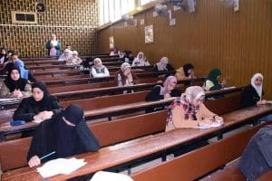 رئيس جامعة سوهاج يتابع أداء 2600 طالب لامتحانات التربية النوعية ويتفقد لجان الصم 6 1768054731284 جامعة سوهاج رئيس جامعة سوهاج يتابع أداء 2600 طالب لامتحانات التربية النوعية ويتفقد لجان الصم موقع في الجامعة
