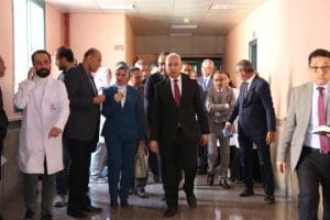 رئيس جامعة المنيا يفتتح وحدات الليزر ويُدشن 26 وحدة جديدة بمستشفى طب الأسنان 7 افتتاح مجمع وحدات الأشعة الرقمية وزراعة الأسنان بالمنيا