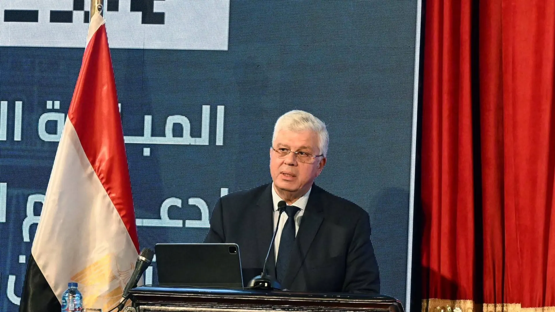 تعرف على شروط التقديم لمنحة علماء المستقبل 2026 لدعم الطلاب المتميزين بالجامعات المصرية