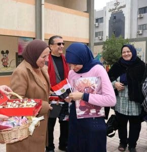 شوكولاتة وأعلام مصر.. تعليم القاهرة تختتم امتحانات الإعدادية برسالة دعم وتحفيز 2 شوكولاتة وأعلام مصر.. تعليم القاهرة تختتم امتحانات الإعدادية برسالة دعم وتحفيز