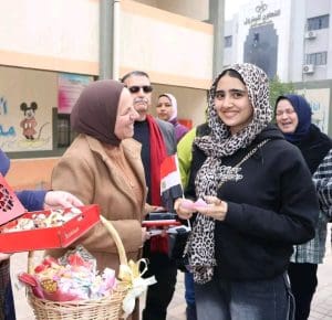 شوكولاتة وأعلام مصر.. تعليم القاهرة تختتم امتحانات الإعدادية برسالة دعم وتحفيز 3 شوكولاتة وأعلام مصر.. تعليم القاهرة تختتم امتحانات الإعدادية برسالة دعم وتحفيز