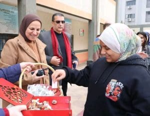 شوكولاتة وأعلام مصر.. تعليم القاهرة تختتم امتحانات الإعدادية برسالة دعم وتحفيز 4 شوكولاتة وأعلام مصر.. تعليم القاهرة تختتم امتحانات الإعدادية برسالة دعم وتحفيز