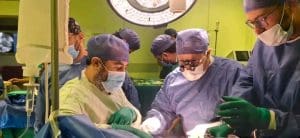 نجاح طبي استثنائي بمعهد الكبد القومي.. جامعة المنوفية تنقذ حياة شابة بـ48 ساعة عبر زراعة كبد طارئة 2 نجاح طبي بمعهد الكبد القومي بجامعة المنوفية