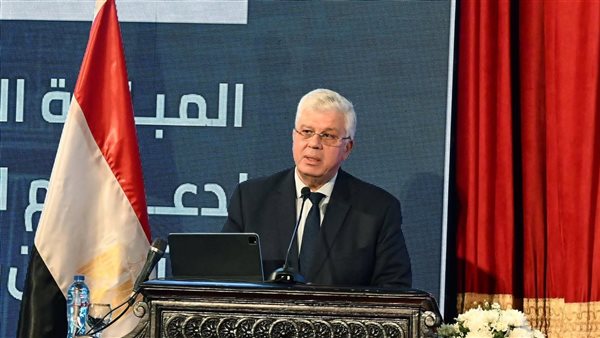 448 طلاب منحة علماء المستقبل يروون تجاربهم العلمية طلاب «منحة علماء المستقبل» يروون تجاربهم العلمية وطموحاتهم عبر NRJ EGYPT موقع في الجامعة