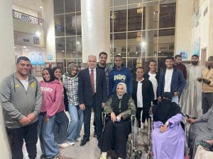 رئيس جامعة أسوان يتابع حالة مصابي حادث ميكروباص الإسكان ويؤكد سلامة الطلاب 4 FB IMG 1767364235329 مصابي رئيس جامعة أسوان يتابع حالة مصابي حادث ميكروباص الإسكان ويؤكد سلامة الطلاب موقع في الجامعة