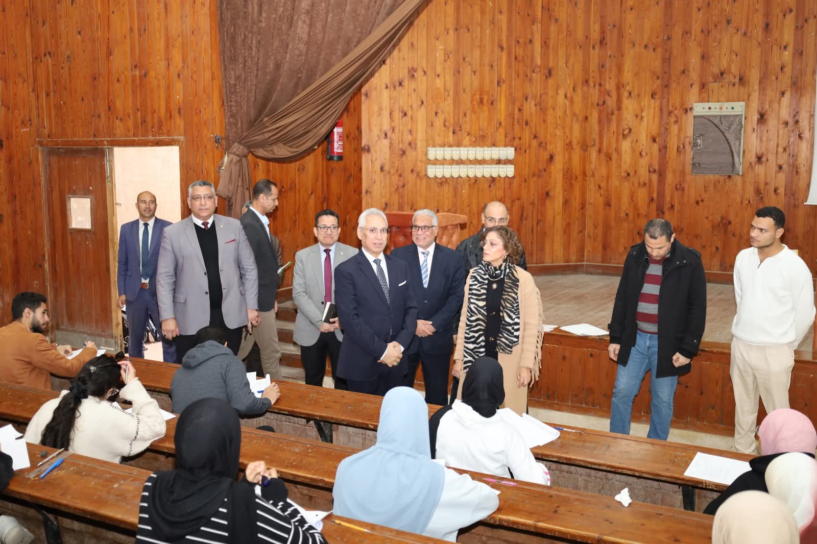 FB IMG 1767543020671 المنيا جامعة المنيا ترفع مستوى الانضباط وتطور أساليب القياس في الامتحانات موقع في الجامعة