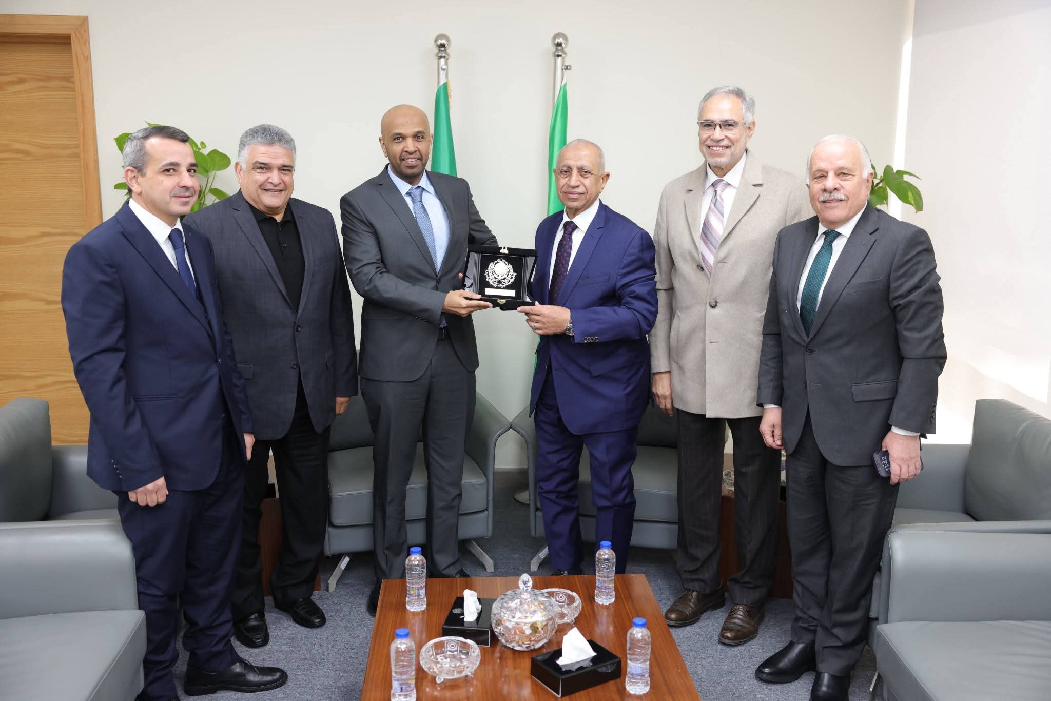 FB IMG 1767543557273 سعودية إشادة سعودية بقدرات الأكاديمية العربية للعلوم والتكنولوجيا والنقل البحري موقع في الجامعة
