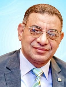 FB IMG 1767958872036 حياة فريق طبي بأسيوط ينقذ حياة فتاة بفشل كبدي باستخدام تقنية متقدمة للأشعة التدخلية موقع في الجامعة