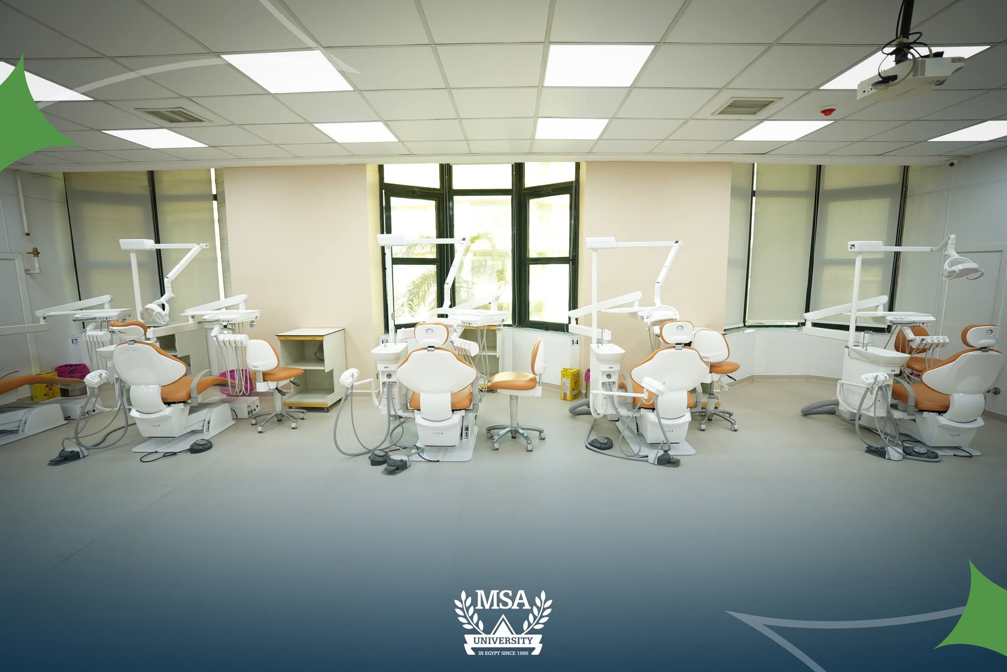 FB IMG 1768041787654 مدينة النيل طب الأسنان بجامعة MSA تفتح عيادات حديثة لتدريب أطباء المستقبل وفق المعايير الدولية موقع في الجامعة