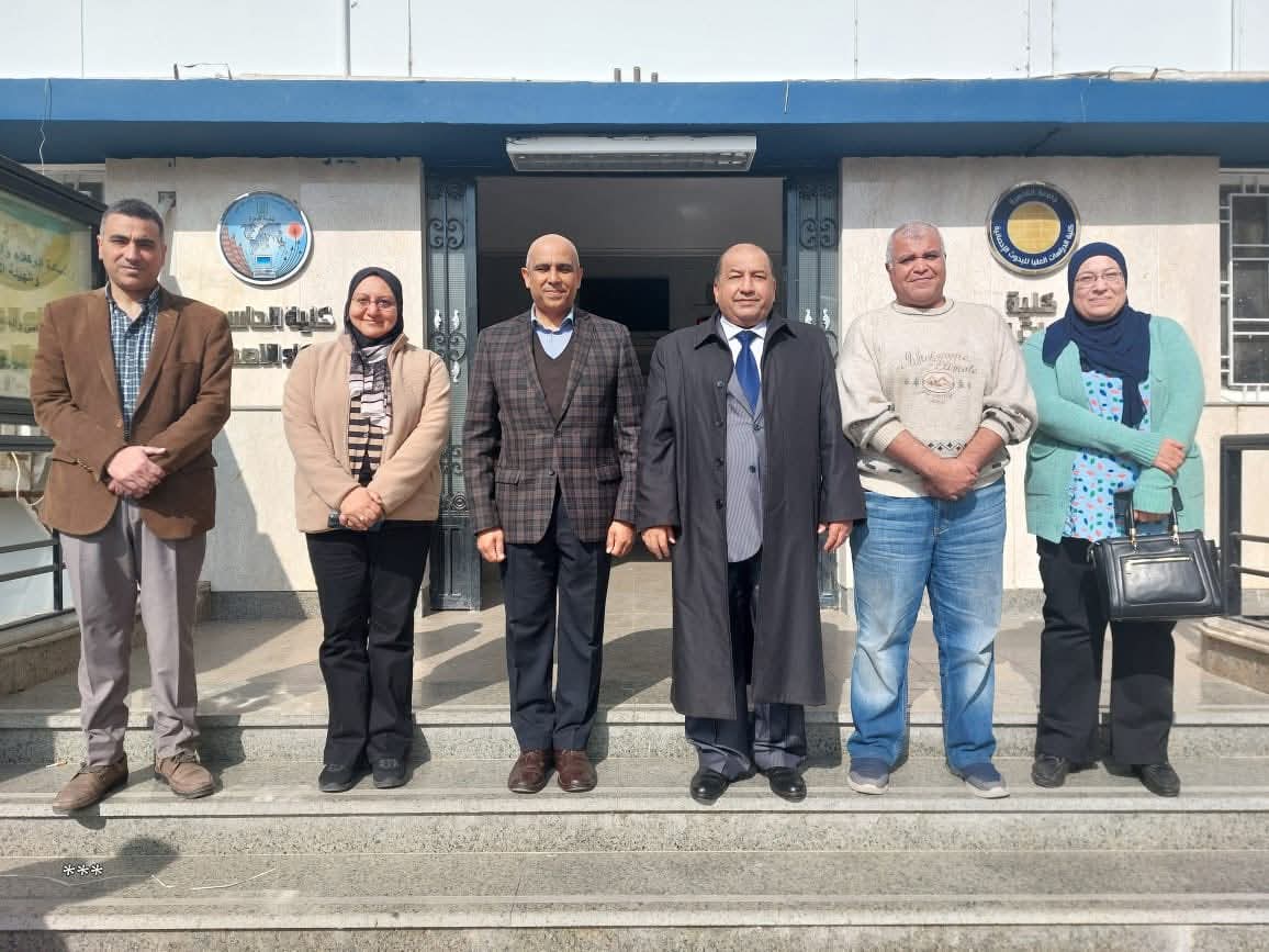 FB IMG 1768202987241 جامعة القاهرة قيادات جامعة القاهرة في جولات ميدانية لمتابعة انتظام امتحانات نهاية الفصل الدراسي الأول 2025/2026 موقع في الجامعة