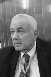 جامعة القاهرة تنعي الدكتور صلاح صالح عبد الهادي عميد المعهد القومي للأورام الأسبق 2 FB IMG 1768214601845 جامعة القاهرة جامعة القاهرة تنعي الدكتور صلاح صالح عبد الهادي عميد المعهد القومي للأورام الأسبق موقع في الجامعة