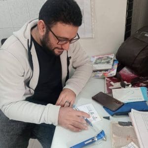 جامعة المنوفية تواصل دورها المجتمعي بالكشف على 418 حالة وصرف العلاج بالمجان بقرية كفر بتبس 4 جامعة المنوفية توقع الكشف بالمجان على 418 مواطن