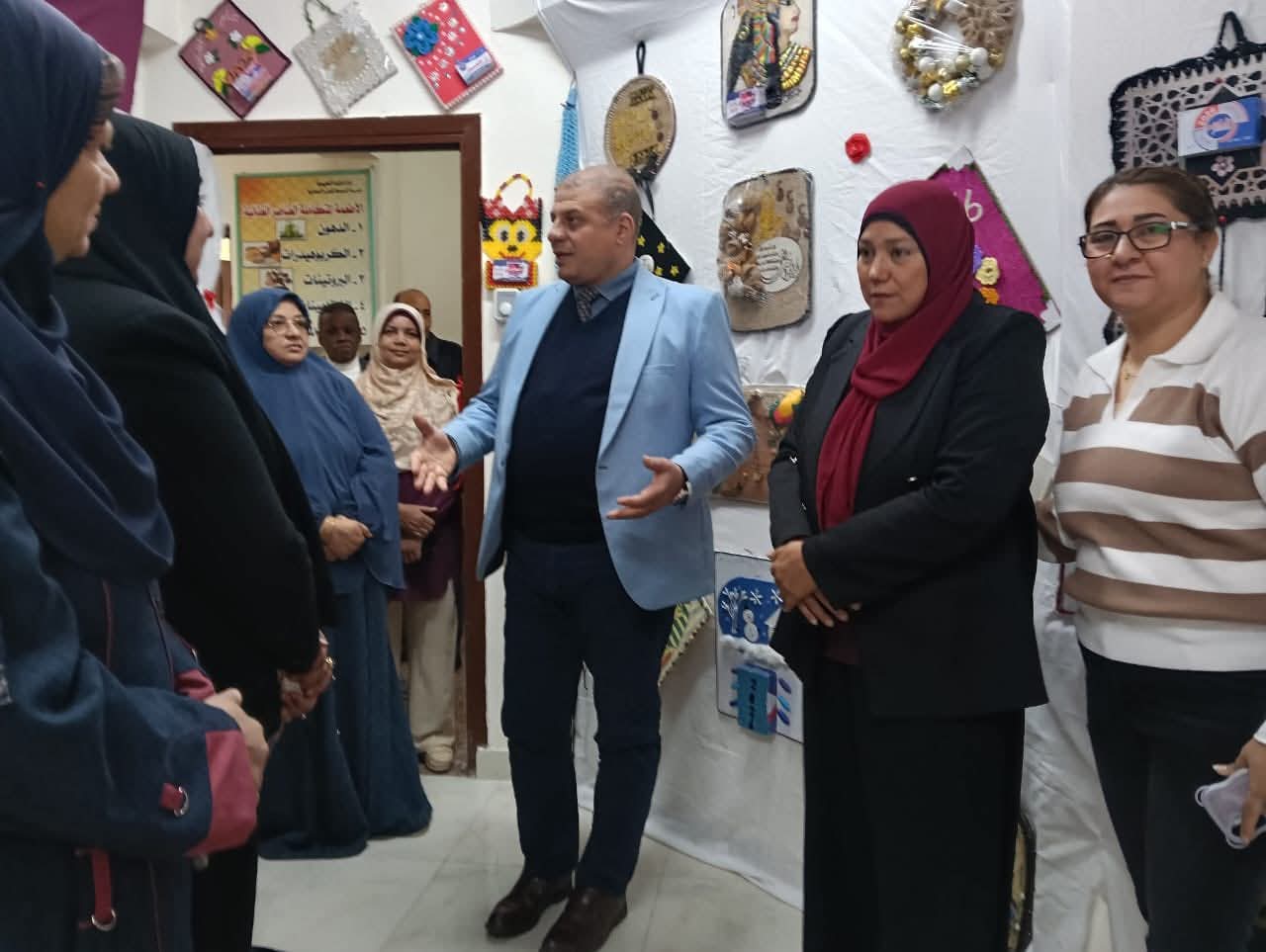 افتتاح معرض نتائج الاقتصاد المنزلي بتعليم قنا