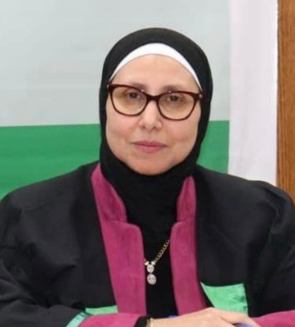 FB IMG 1768559966731 الدكتورة أمل السيد تعيين الدكتورة أمل السيد رئيسًا لقسم الصحافة والإعلام الرقمي بجامعة القاهرة موقع في الجامعة