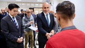عبد اللطيف: التعليم على النمط الياباني يحظى بتقدير كبير في مصر.. وهدفنا بناء شخصية الطالب بالانضباط والابتكار 5 زيارة وزير تعليم اليابان إلى مصر