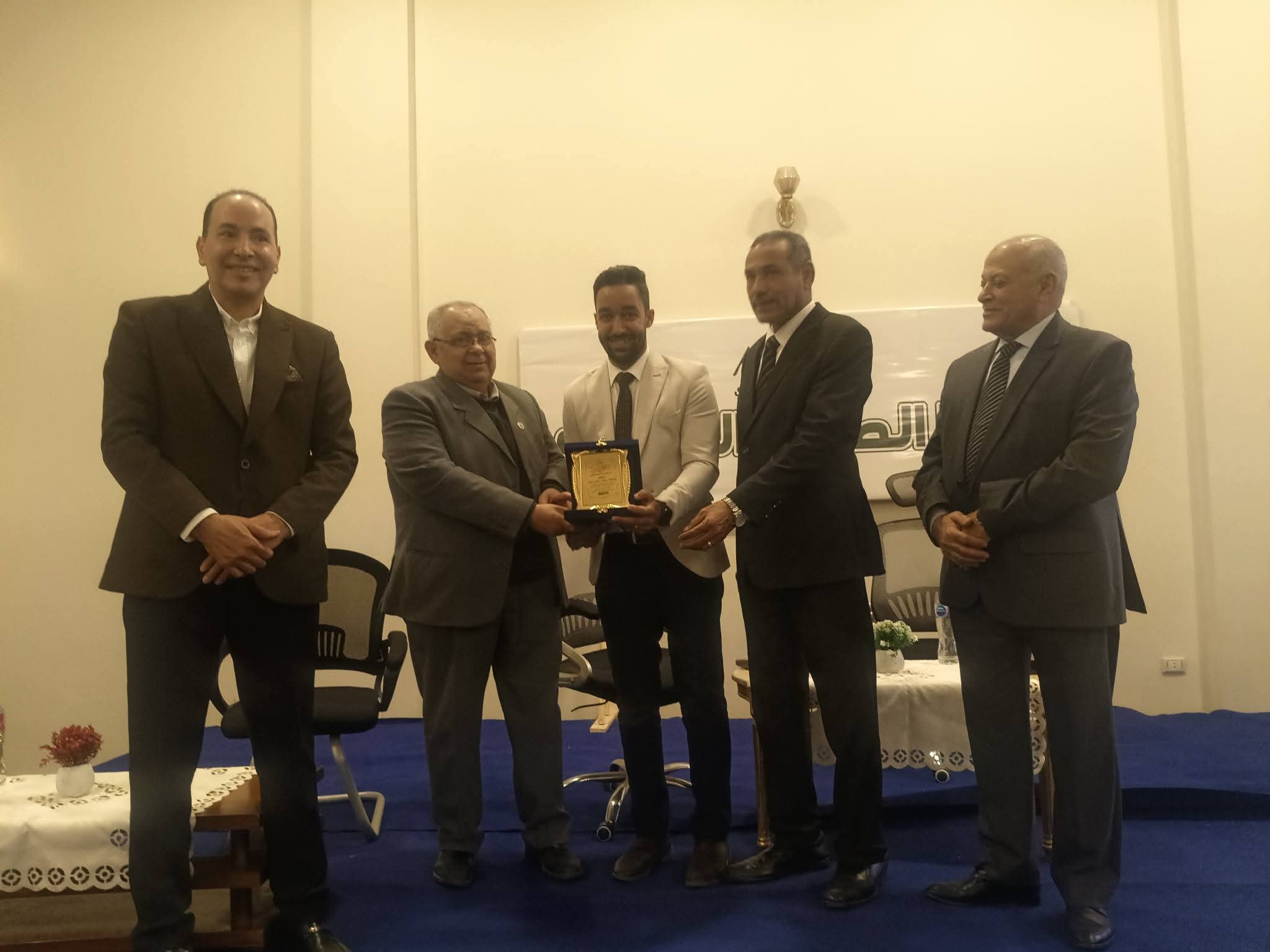 FB IMG 1768588300385 معرض مبادرة في الجامعة البحثية.. اختتام معرض ومؤتمر وسط الصعيد البيطري بمشاركة متميزة لمعهد بحوث الإنتاج الحيواني موقع في الجامعة