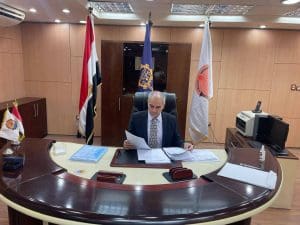 جامعة أسوان تكثف جهودها لتوفيق أوضاع العمالة المؤقتة بالتنسيق مع جهاز التنظيم والإدارة 2 FB IMG 1768735268808 جامعة أسوان جامعة أسوان تكثف جهودها لتوفيق أوضاع العمالة المؤقتة بالتنسيق مع جهاز التنظيم والإدارة موقع في الجامعة
