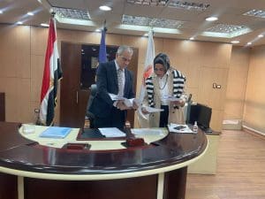 جامعة أسوان تكثف جهودها لتوفيق أوضاع العمالة المؤقتة بالتنسيق مع جهاز التنظيم والإدارة 3 خطوات توفيق أوضاع العمالة المؤقتة بالجامعة