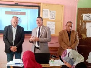 إطلاق الحقيبة الأولى من البرنامج التدريبي «أساسيات التدريس» لمعلمي المرحلة الابتدائية بالوادي الجديد 3 FB IMG 1768756413709 الحقيبة إطلاق الحقيبة الأولى من البرنامج التدريبي «أساسيات التدريس» لمعلمي المرحلة الابتدائية بالوادي الجديد موقع في الجامعة