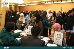 جامعة العبور للعلوم والتكنولوجيا تشارك بنجاح في معرض ZoneED Fair للطلاب الوافدين 2026 2 معرض ZoneED Fair للطلاب الوافدين.. جامعة العبور للعلوم والتكنولوجيا تبرز برامجها الأكاديمية المتنوعة