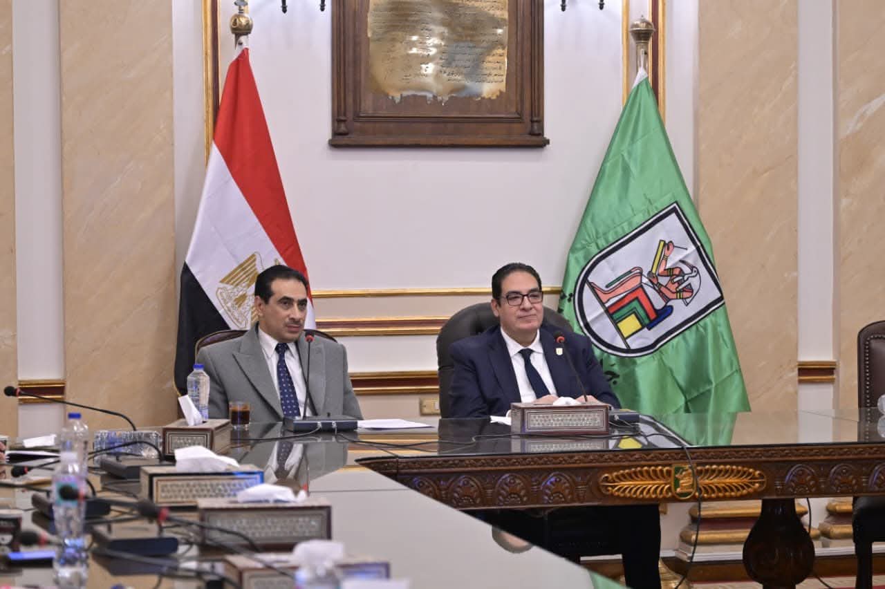 جامعة القاهرة تطلق منظومة بيوت خبرة مدعومة بالذكاء الاصطناعي لدعم البحث العلمي وصناعة القرار
