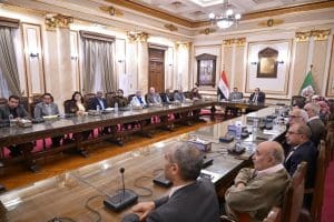جامعة القاهرة تطلق منظومة بيوت خبرة مدعومة بالذكاء الاصطناعي لدعم البحث العلمي وصناعة القرار 3 بيوت خبرة مدعومة بالذكاء الاصطناعي بجامعة القاهرة