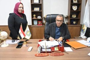 بنسبة نجاح 71.84%.. محافظ جنوب سيناء يعتمد نتيجة الشهادة الإعدادية للفصل الدراسي الأول 2 بنسبة نجاح 71.84%.. محافظ جنوب سيناء يعتمد نتيجة الشهادة الإعدادية للفصل الدراسي الأول