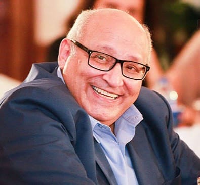 وفاة شقيقة عبدالوهاب عزت أمين مجلس الجامعات الخاصة