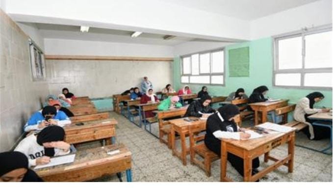 IMG 20260102 WA0043 مراجعات مراجعات نهائية مجانية في اللغة العربية لطلاب الصف الأول الإعدادي بالفيوم - فيديو  موقع في الجامعة