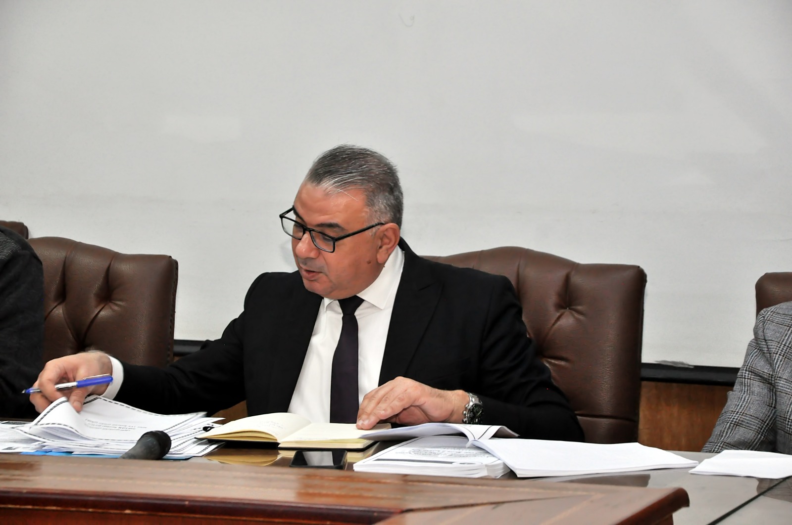 IMG 20260103 WA0014 امتحانات عميد تجارة عين شمس: تخفيض زمن الدراسة في الكلية إلى 3 سنوات بدلا من 4 ببرامج الساعات المعتمدة  موقع في الجامعة