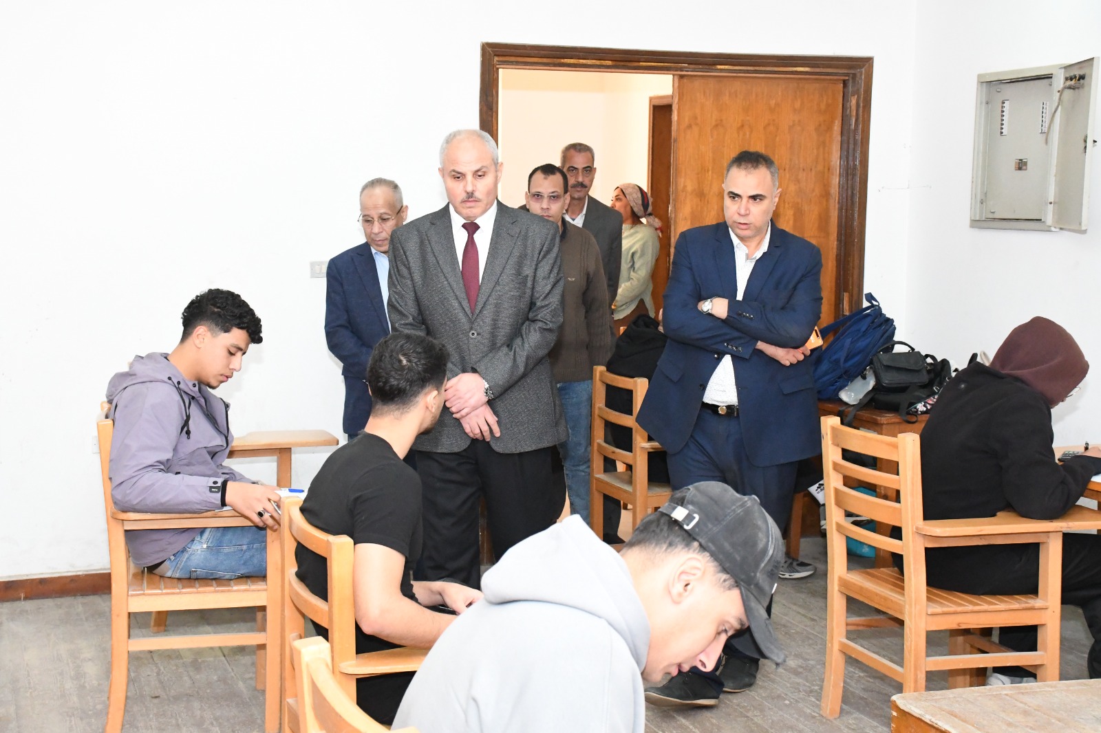 IMG 20260103 WA0188 هندسة طلاب هندسة جامعة الإسماعيلية الأهلية يؤدون الامتحانات في أجواء من الهدوء والانضباط موقع في الجامعة