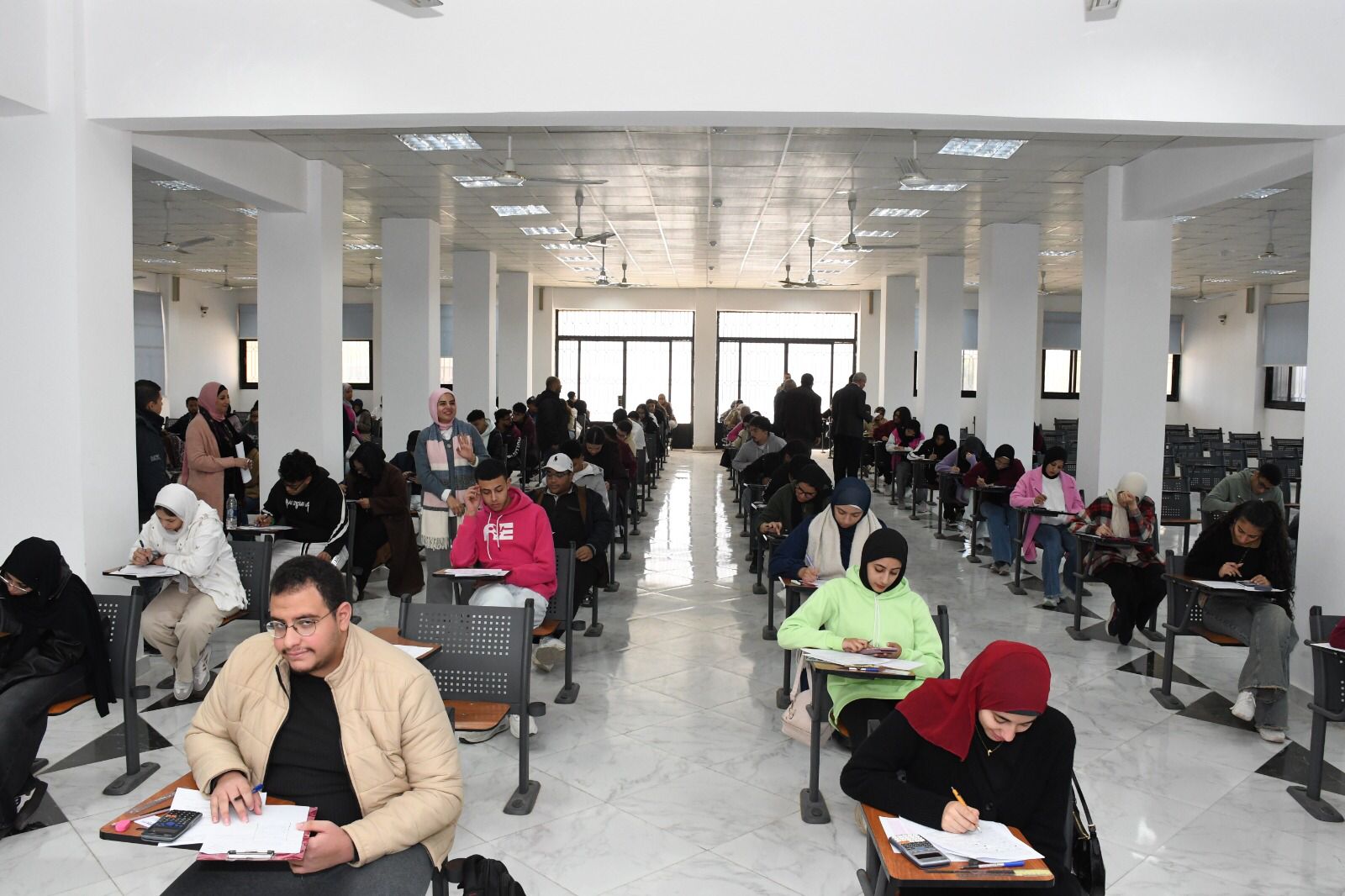 IMG 20260105 WA0077 جامعة قناة السويس رئيس جامعة قناة السويس يعلن إحصائيات 18 كلية بالامتحانات.. ويعلن تعليق الامتحانات "الأربعاء" موقع في الجامعة