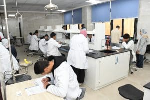 جامعة الإسماعيلية الأهلية تعتمد أعلى معايير الجودة في امتحان "الأوسبي" للطب 6 امتحانات جامعة الاسماعيلية الأهلية